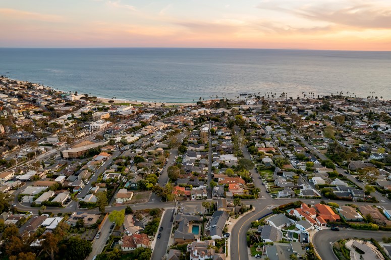 Laguna Beach home aerial view