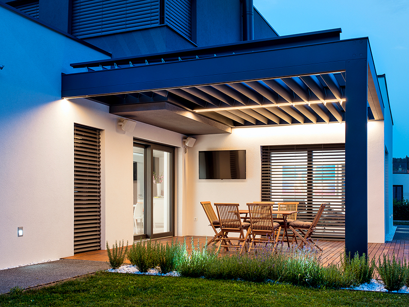 Designing a guest house to enhance property value in Laguna Beach